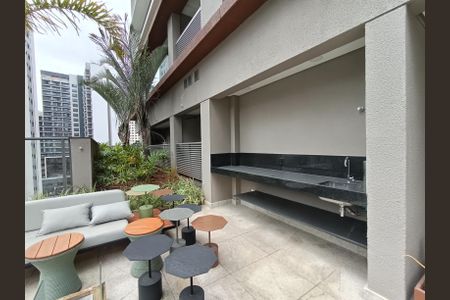 Apartamento para alugar com 132m², 3 quartos e 2 vagas Apartamento para alugar com 132m², 3 quartos e 2 vagasÁrea comum - Piscina