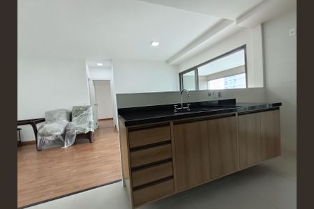 Apartamento para alugar com 132m², 3 quartos e 2 vagas Apartamento para alugar com 132m², 3 quartos e 2 vagasSala/cozinha