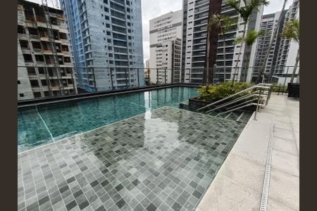 Apartamento para alugar com 132m², 3 quartos e 2 vagas Apartamento para alugar com 132m², 3 quartos e 2 vagasÁrea comum - Piscina