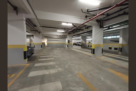 Apartamento para alugar com 132m², 3 quartos e 2 vagas Apartamento para alugar com 132m², 3 quartos e 2 vagasÁrea comum - Garagem