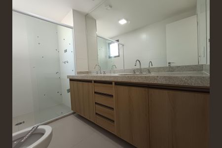 Apartamento para alugar com 132m², 3 quartos e 2 vagas Apartamento para alugar com 132m², 3 quartos e 2 vagasBanheiro - Suite 2