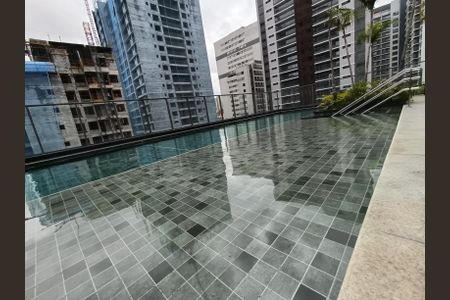 Apartamento para alugar com 132m², 3 quartos e 2 vagas Apartamento para alugar com 132m², 3 quartos e 2 vagasÁrea comum - Piscina