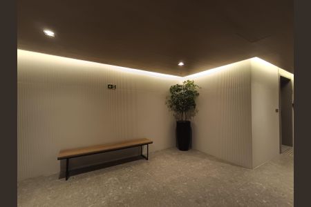 Apartamento para alugar com 132m², 3 quartos e 2 vagas Apartamento para alugar com 132m², 3 quartos e 2 vagasHall de entrada