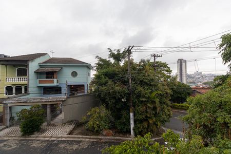 Casa à venda com 110m², 3 quartos e 2 vagas Casa à venda com 110m², 3 quartos e 2 vagasVista Varanda Quarto 1