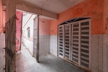 Casa à venda com 110m², 3 quartos e 2 vagas Casa à venda com 110m², 3 quartos e 2 vagasQuintal