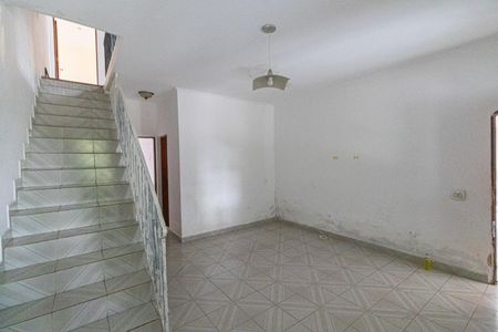 Casa à venda com 110m², 3 quartos e 2 vagas Casa à venda com 110m², 3 quartos e 2 vagasSala