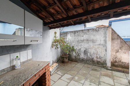 Casa à venda com 110m², 3 quartos e 2 vagas Casa à venda com 110m², 3 quartos e 2 vagasChurrasqueira