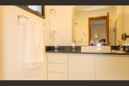 Apartamento à venda com 194m², 4 quartos e 3 vagasFoto 38