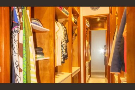 Apartamento à venda com 194m², 4 quartos e 3 vagasFoto 46