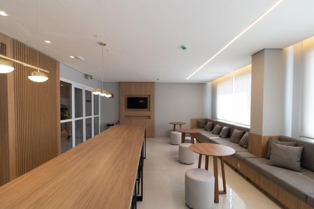 Apartamento para alugar com 41m², 1 quarto e sem vagaÁrea comum - Salão de festas
