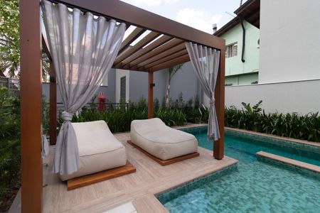 Apartamento para alugar com 41m², 1 quarto e sem vagaÁrea comum - Piscina