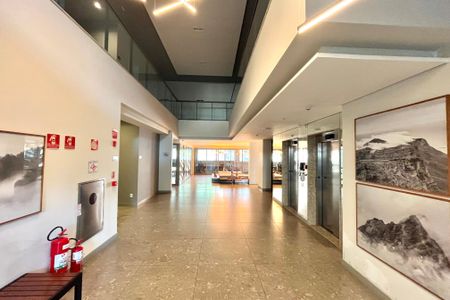 Studio à venda com 25m², 1 quarto e sem vaga Studio à venda com 25m², 1 quarto e sem vagaHall social