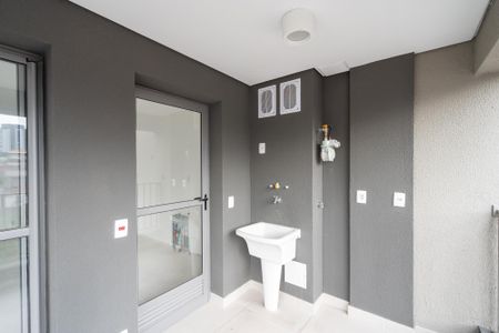 Apartamento à venda com 68m², 2 quartos e 1 vaga Apartamento à venda com 68m², 2 quartos e 1 vagaLavanderia