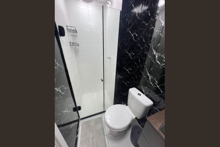 Apartamento à venda com 32m², 2 quartos e sem vaga Apartamento à venda com 32m², 2 quartos e sem vagaBanheiro