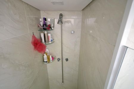 Apartamento à venda com 50m², 2 quartos e 1 vaga Apartamento à venda com 50m², 2 quartos e 1 vagaBanheiro Social