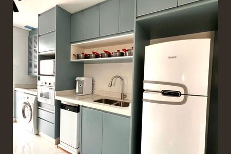 Apartamento à venda com 77m², 2 quartos e 2 vagasCozinha