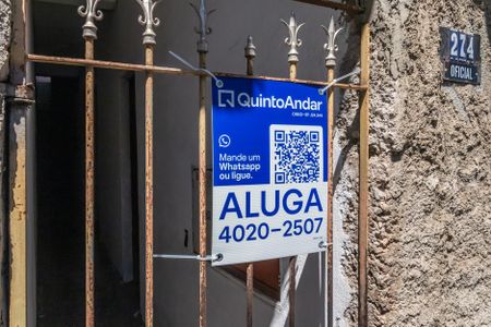 Casa para alugar com 100m², 2 quartos e 1 vaga Casa para alugar com 100m², 2 quartos e 1 vagaPlaca