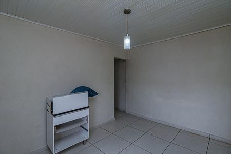 Casa à venda com 183m², 4 quartos e 2 vagas Casa à venda com 183m², 4 quartos e 2 vagassala_3