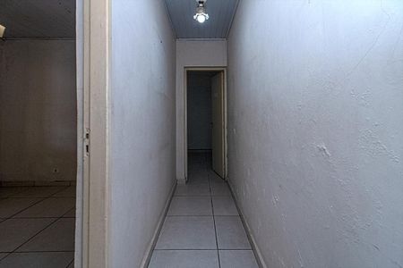 Casa à venda com 183m², 4 quartos e 2 vagas Casa à venda com 183m², 4 quartos e 2 vagascorredor para os cômodos_1