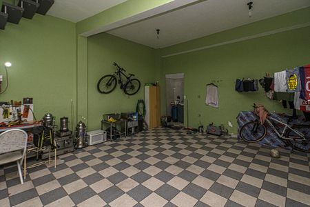 Casa à venda com 183m², 4 quartos e 2 vagas Casa à venda com 183m², 4 quartos e 2 vagasgaragem casa 2_1