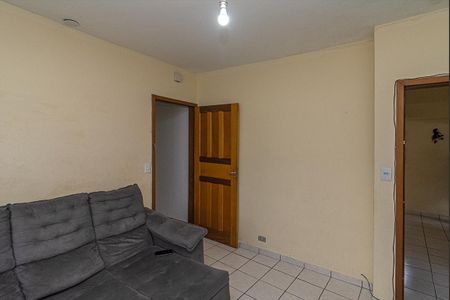 Casa à venda com 183m², 4 quartos e 2 vagas Casa à venda com 183m², 4 quartos e 2 vagassala casa 2_3