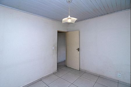 Casa à venda com 183m², 4 quartos e 2 vagas Casa à venda com 183m², 4 quartos e 2 vagasquarto 2_4