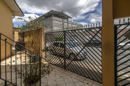 Casa à venda com 183m², 4 quartos e 2 vagas Casa à venda com 183m², 4 quartos e 2 vagasgaragem_4