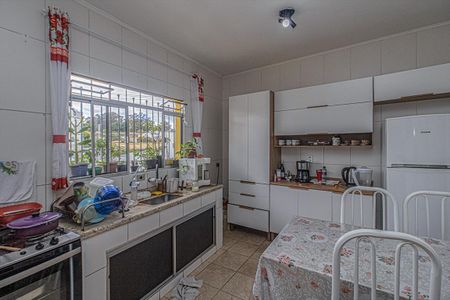 Casa à venda com 183m², 4 quartos e 2 vagas Casa à venda com 183m², 4 quartos e 2 vagascozinha casa 2_1