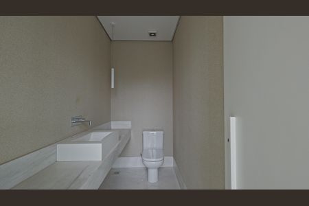 Casa de condomínio à venda com 380m², 4 quartos e 4 vagas Casa de condomínio à venda com 380m², 4 quartos e 4 vagasLavabo da Sala