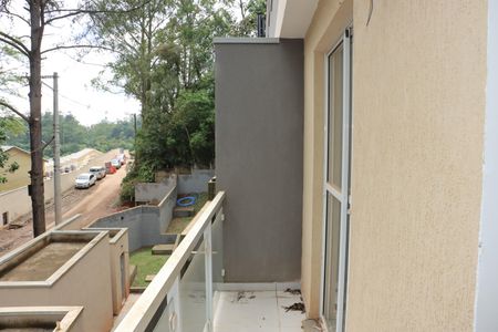 Casa de Condomínio para alugar com 3 quartos, 106m² em Jardim Ipes, Cotia