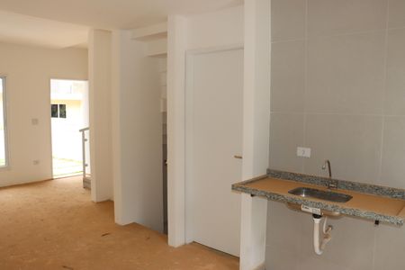 Casa de Condomínio para alugar com 3 quartos, 106m² em Jardim Ipes, Cotia