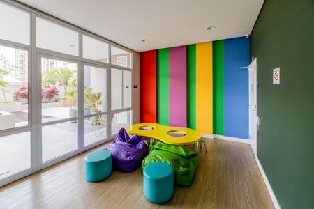 Apartamento à venda com 75m², 2 quartos e 1 vagaBrinquedoteca - Espaço de Jogos