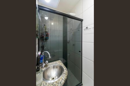 Casa à venda com 90m², 2 quartos e 2 vagas Casa à venda com 90m², 2 quartos e 2 vagasBanheiro da Suíte