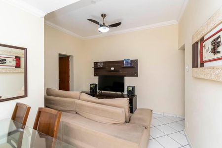 Casa à venda com 90m², 2 quartos e 2 vagas Casa à venda com 90m², 2 quartos e 2 vagasSala