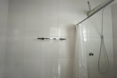 Apartamento para alugar com 47m², 1 quarto e 1 vaga Apartamento para alugar com 47m², 1 quarto e 1 vagaBanheiro de serviço