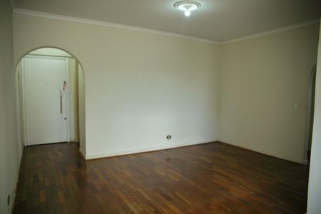 Apartamento à venda com 110m², 2 quartos e 1 vagaSala