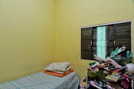 Quarto 1 de casa à venda com 4 quartos, 300m² em Parque Maria Domitila, São Paulo