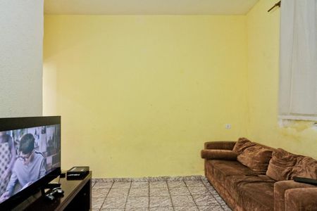 Sala de casa à venda com 4 quartos, 300m² em Parque Maria Domitila, São Paulo
