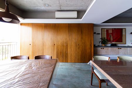 Sala  de apartamento para alugar com 4 quartos, 244m² em Água Branca, São Paulo