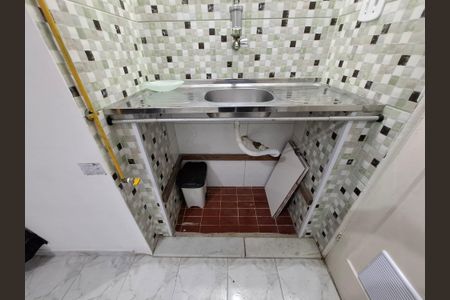 Cozinha  de apartamento para alugar com 1 quarto, 21m² em Centro, Rio de Janeiro