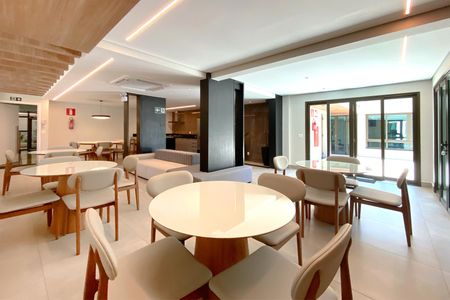 Apartamento à venda com 87m², 3 quartos e 2 vagasÁrea comum - Salão de festas