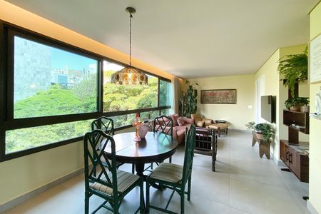 Apartamento à venda com 87m², 3 quartos e 2 vagasSala