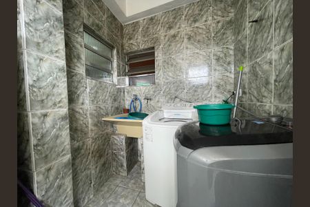 Casa à venda com 92m², 3 quartos e sem vagaÁrea de Serviço