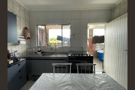 Casa à venda com 92m², 3 quartos e sem vagaCozinha
