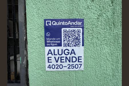 Casa à venda com 92m², 3 quartos e sem vagaplaca 