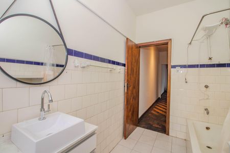 Apartamento para alugar com 90m², 2 quartos e sem vagaBanheiro