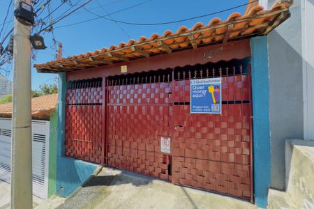 Casa para alugar com 101m², 1 quarto e 2 vagas Casa para alugar com 101m², 1 quarto e 2 vagasFachada + Plaquinha