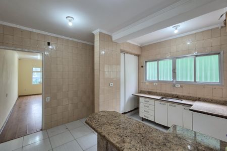 Casa à venda com 250m², 2 quartos e 1 vagacozinha