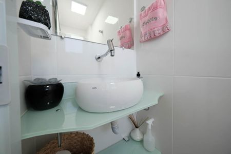 Apartamento à venda com 78m², 2 quartos e 1 vagaLavabo