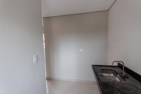 Apartamento para alugar com 24m², 1 quarto e sem vaga Apartamento para alugar com 24m², 1 quarto e sem vagaCozinha e Área de Serviço